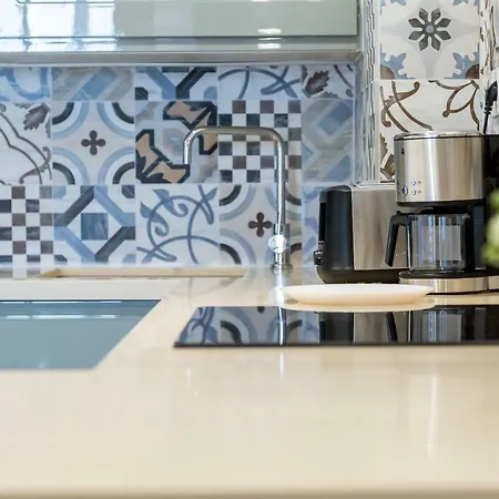 Florit Flats - Cathedral Luxury Terrace Flat 2br 2ba Ac Wifi 公寓 *