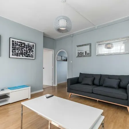 Travel Habitat Port Valencia. Apartamento *