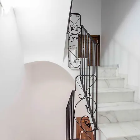 Apartup Market I * Валенсия