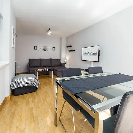 Travel Habitat Palau De Les Arts * Валенсия