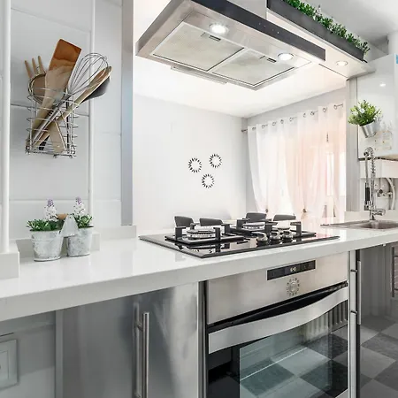 Апартаменты Travel Habitat Palau De Les Arts *