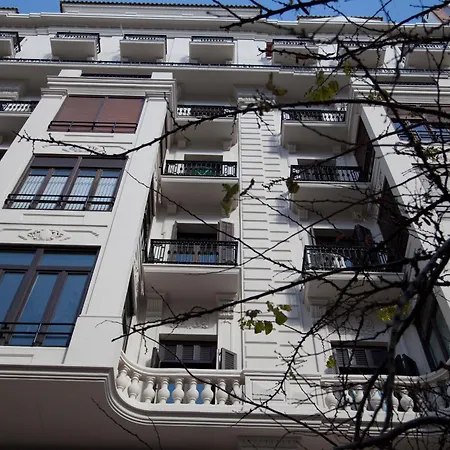 Bubuflats Ayuntamiento شقة *