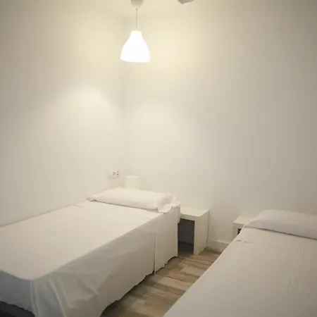 Nwt Station Apartment