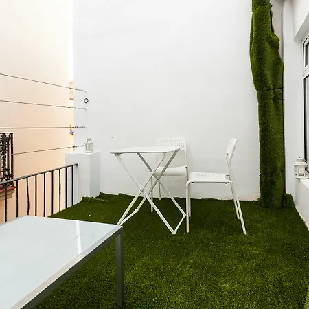 Maragata Plaza Reina Appartamento *