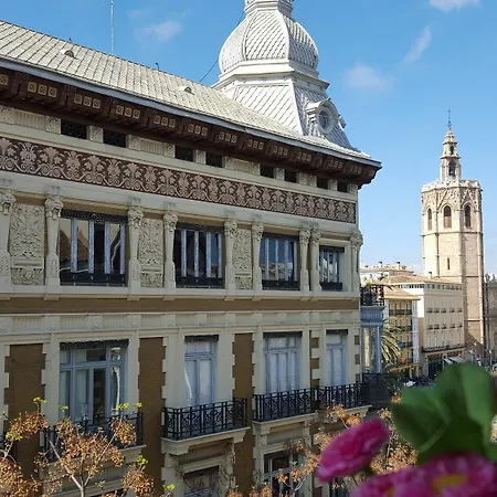 Maragata Plaza Reina Appartamento *