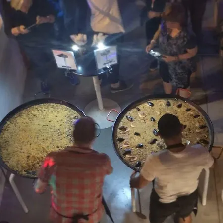 ホステル アップ バレンシア