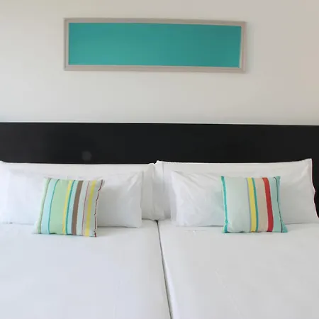 Sea Port Otel Valensiya