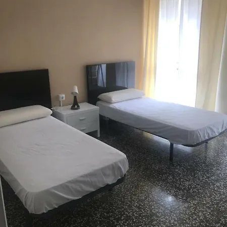 Appartement Miresa Flats *