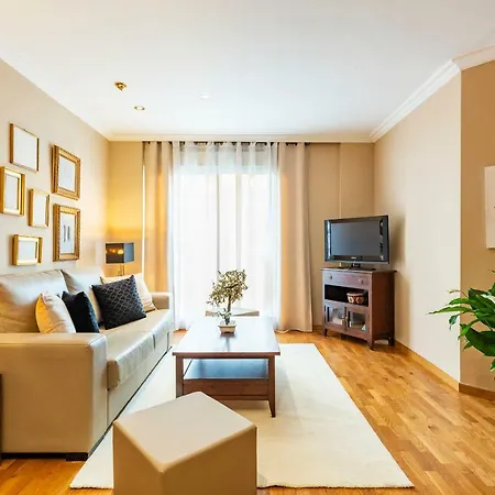 Md Abastos Apartmán *