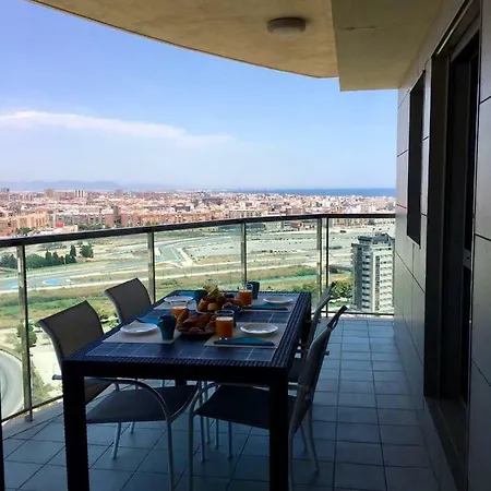 Alex- Oceanografic Apartment. Wi-fi Apartment Valencia