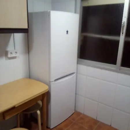 Piso En Malvarrosa * Valence