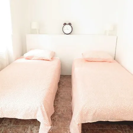 La Roqueta Completo En Pleno Centro Apartamento