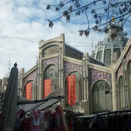 Calatrava Apartman *