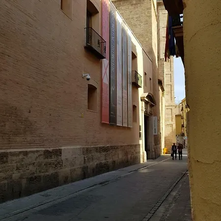 Bonito Piso En El Barrio Del Carmen