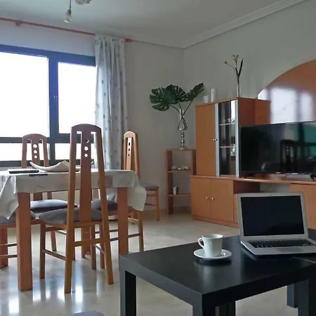 En La Ciudad De Ciencias Nyaraló