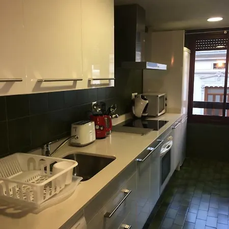 Apartment Apartamento Centrico Parking - Wifi *