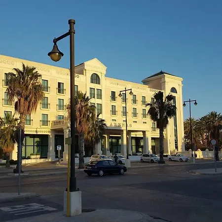 Arenas 2 Apartament *