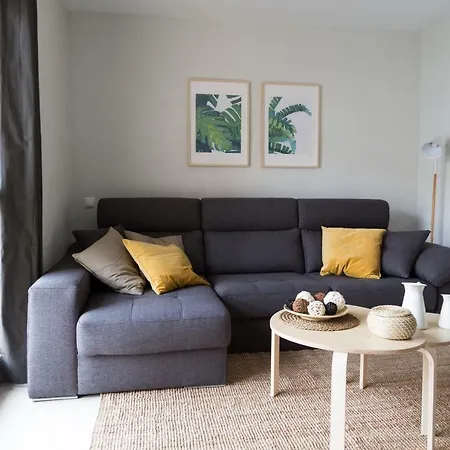 Apartament New Aloha Center With Terrace Walencja