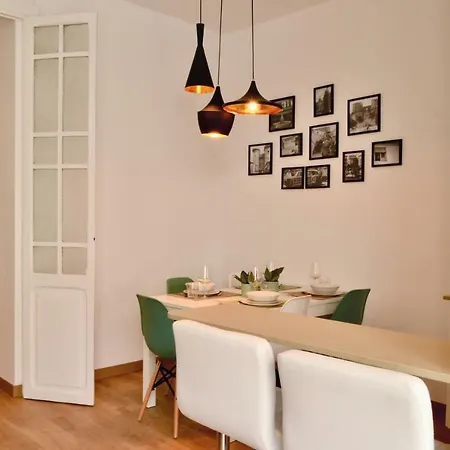 Apartamento Hola - *