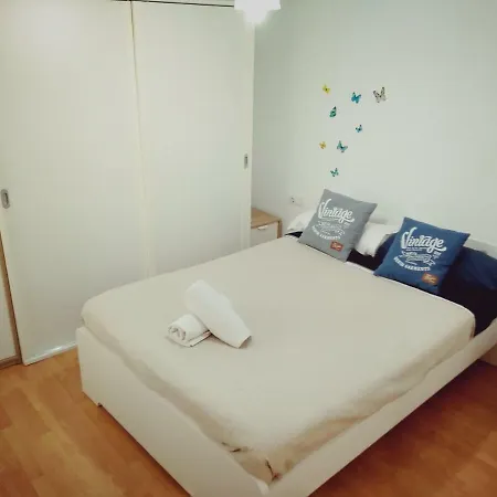 Apartment Piso Nuevo Entre El Centro Y La Playa Valencia