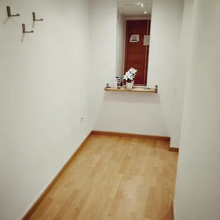 Piso Nuevo Entre El Centro Y La Playa *