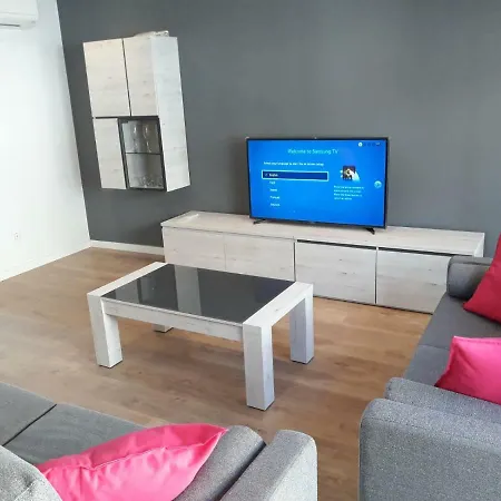 Edificio Tiziano Mercado *