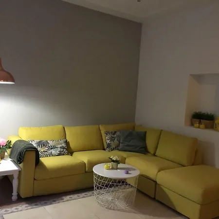 בית נופש Malvarrosa Calle Pavia *
