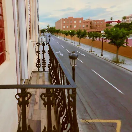 Old Fisherman's House In Malvarrosa Valencia