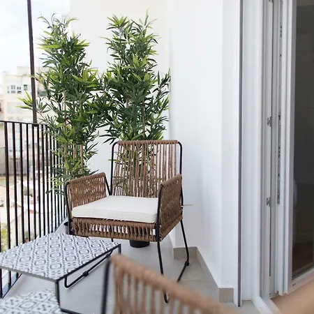 Florit Flats - Luxury With Balcony - 4 Guests - Centre Apartament