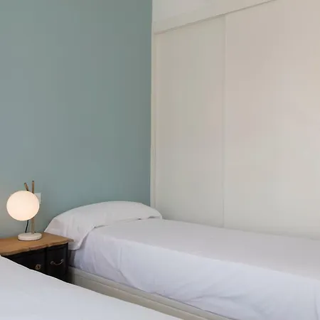 Florit Flats - Chic And In A Lively But Quiet Area Walking Distance * 瓦伦西亚