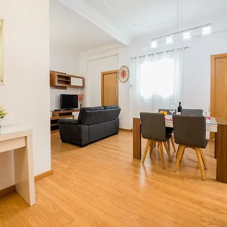 Confortable * La Marina De Appartement