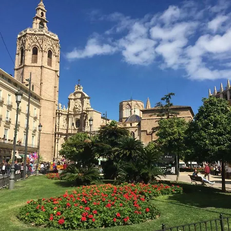 Homely Nest El Carme *