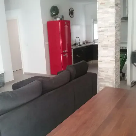 New Trendy Apartman *