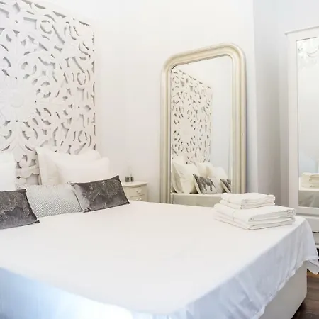 Luxury Beach House * Valenza