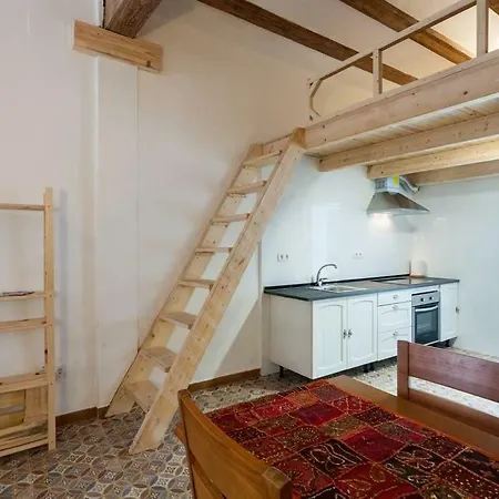 Cerca De La Playa * ולנסיה