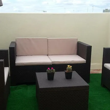 Apartment Penthouse With Terrace 40m2 With Wide Views 10mn Walking From Center Valencia