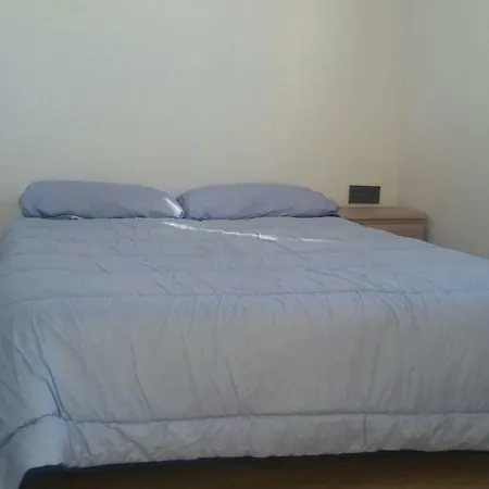 Penthouse With Terrace 40m2 With Wide Views 10mn Walking From Center Apartment *