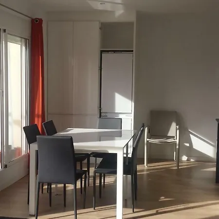 Penthouse With Terrace 40m2 With Wide Views 10mn Walking From Center Apartment Valencia