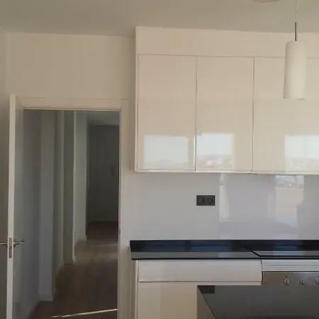 Penthouse With Terrace 40m2 With Wide Views 10mn Walking From Center Apartment Valencia