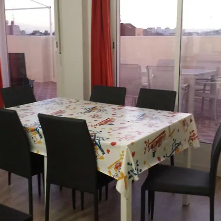 Penthouse With Terrace 40m2 With Wide Views 10mn Walking From Center Apartment *