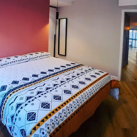 Hexagonal Design فالنسيا