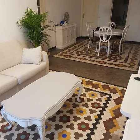 Domus Centro Frente A Torres De Serrano *