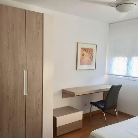 Apartment En Universidad Y Cerca De La Playa Valencia