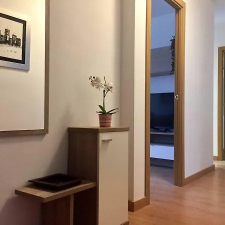 Apartment En Universidad Y Cerca De La Playa
