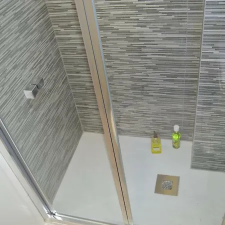 Apartman Cozy & Modern Junto A Metro A Guimera