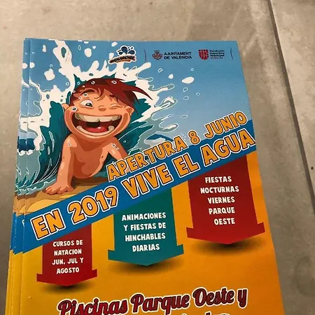 Отель Calle De Frederica Montseny 'politica' Casa O Chalet Валенсия