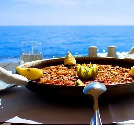 G&v Close To Center *