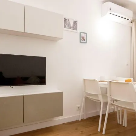 Station. Free Wifi & Terrace Βαλένθια
