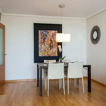 Apartamento En La Ciudad De Ciencias Y Cerca De La Playa