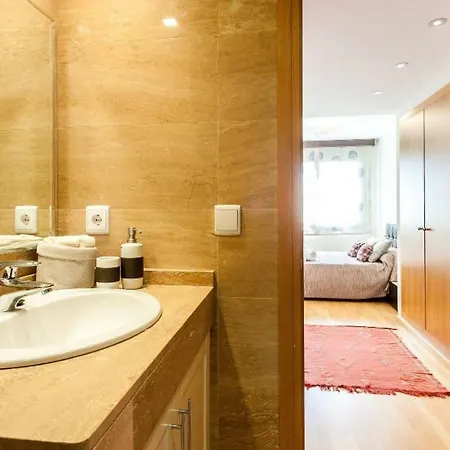 Apartamento En La Ciudad De Ciencias Y Cerca De La Playa